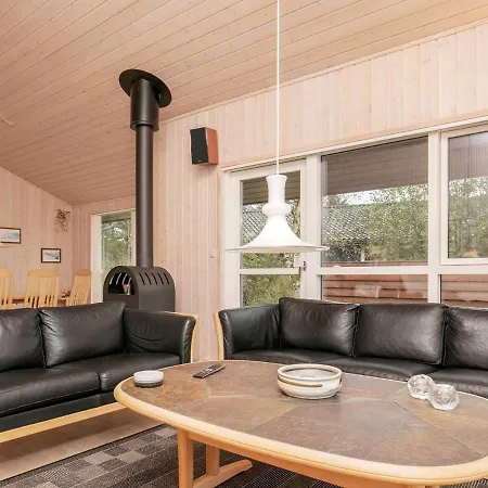 4 Star Holiday In Ålbæk