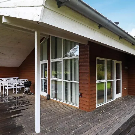 別荘 4 Star Holiday In Ålbæk